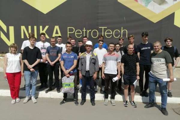 Студенты Семилукского политехнического колледжа познакомились с производством ООО «Ника-Петротэк»