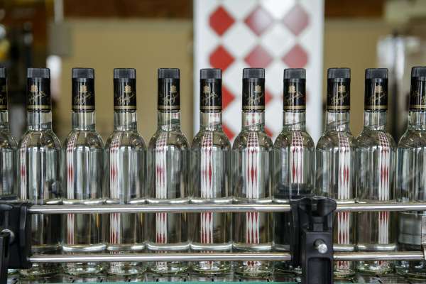 Сможет ли команда Александра Гусева реанимировать Бутурлиновский ЛВЗ? Сможет ли команда Александра Гусева реанимировать Бутурлиновский ЛВЗ?