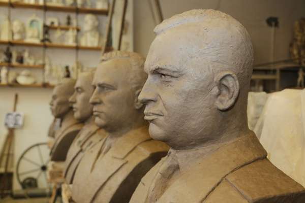 В Воронеже появится «Аллея Героев» В Воронеже появится «Аллея Героев»