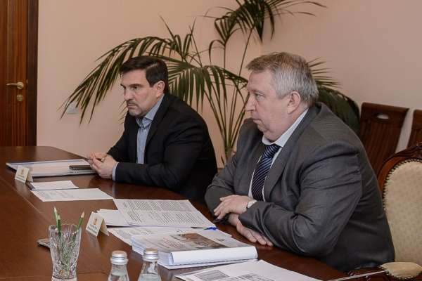 Воронежские бизнесмены жалуются на бюрократию Воронежские бизнесмены жалуются на бюрократию
