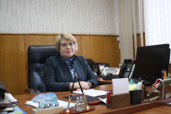 Ирина Кокорева: «Кто не верит в массовость нашего спорта – пусть посетит спортивные объекты Семилук» Ирина Кокорева: «Кто не верит в массовость нашего спорта – пусть посетит спортивные объекты Семилук»