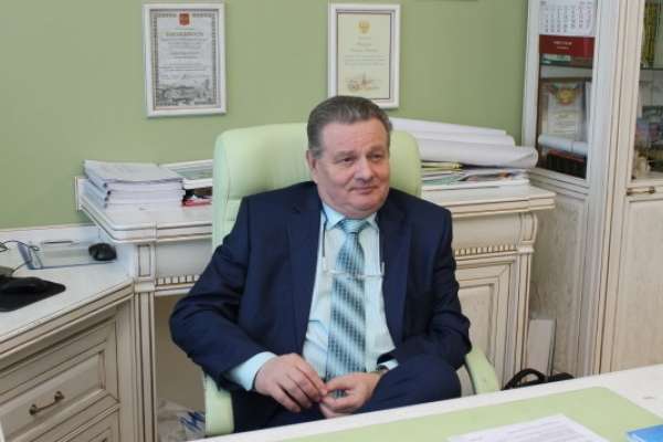 Николай Послухаев: «Я, воронежец, был самым молодым руководителем мебельного объединения в Союзе» Николай Послухаев: «Я, воронежец, был самым молодым руководителем мебельного объединения в Союзе»