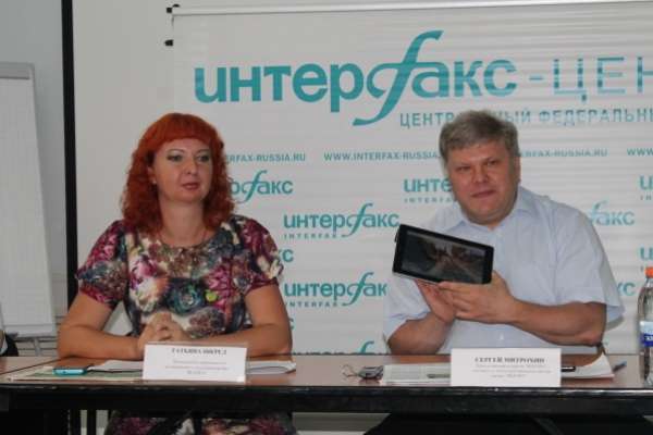 Сергей Митрохин в Воронеже: «Необходимо разделить бизнес и власть» Сергей Митрохин в Воронеже: «Необходимо разделить бизнес и власть»