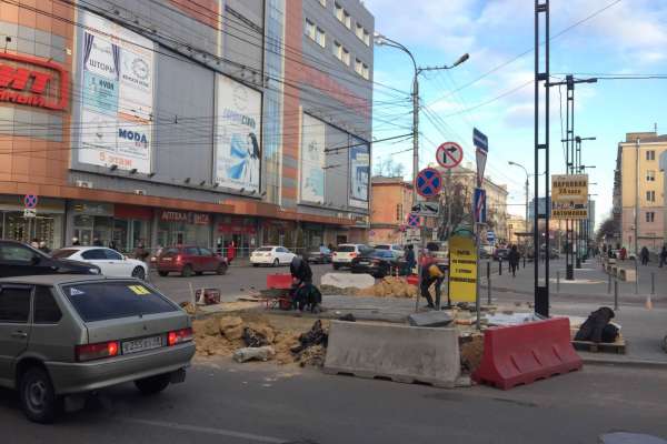 В Воронеже до конца года вернут зебру у «Атмосферы» В Воронеже до конца года вернут зебру у «Атмосферы»
