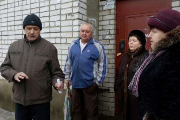 Из-за УК «Коммунальщик» квартиры воронежцев затопила канализация Из-за УК «Коммунальщик» квартиры воронежцев затопила канализация