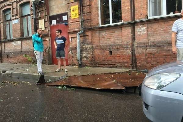 Правозащитникам снесло крышу, но воронежская мэрия вернёт ее на место Правозащитникам снесло крышу, но воронежская мэрия вернёт ее на место