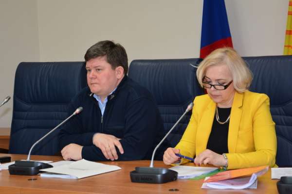 Воронежские депутаты передали в прокуратуру материалы проверок муниципальных предприятий Воронежские депутаты передали в прокуратуру материалы проверок муниципальных предприятий