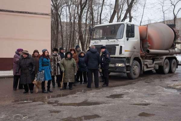 Депутаты Госдумы взяли под контроль скандал на воронежской стройплощадке Депутаты Госдумы взяли под контроль скандал на воронежской стройплощадке