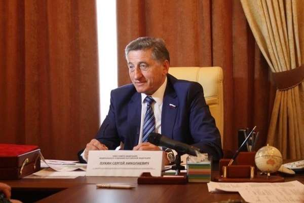 Воронежский сенатор поздравил журналистов с Днем печати Воронежский сенатор поздравил журналистов с Днем печати