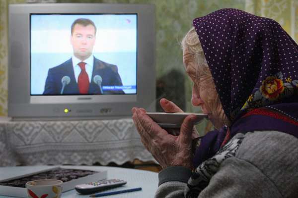 Чиновники врут, но воронежскому губернатору доверять можно Чиновники врут, но воронежскому губернатору доверять можно