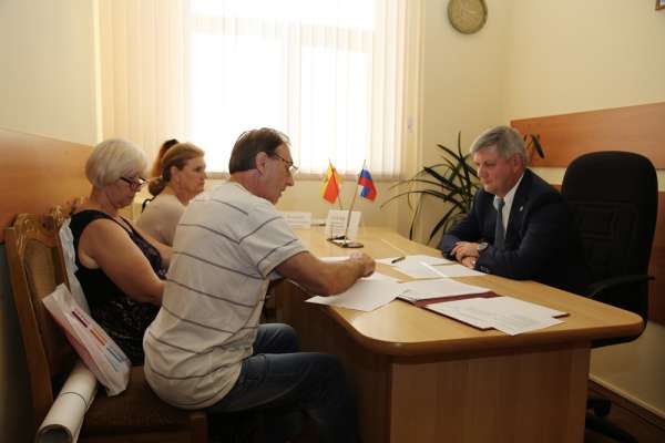 Воронежский мэр отказал предпринимателям «Остужевского» мини-рынка Воронежский мэр отказал предпринимателям «Остужевского» мини-рынка
