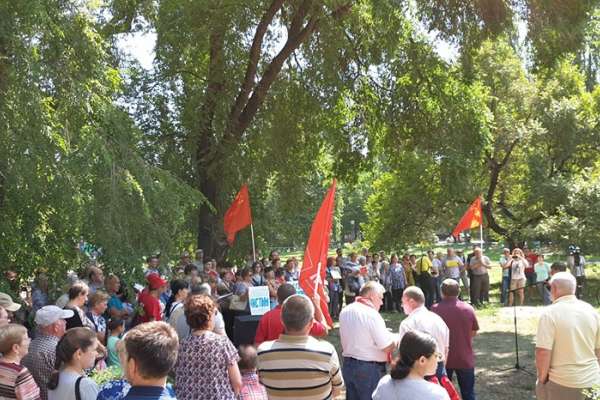 Участники митинга против вони в Воронеже одобрили общественный контроль за деятельностью ЛОС Участники митинга против вони в Воронеже одобрили общественный контроль за деятельностью ЛОС