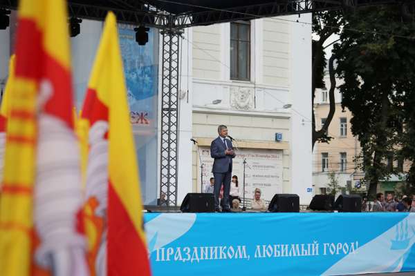 Менять воронежского мэра запретили до исхода президентских выборов Менять воронежского мэра запретили до исхода президентских выборов