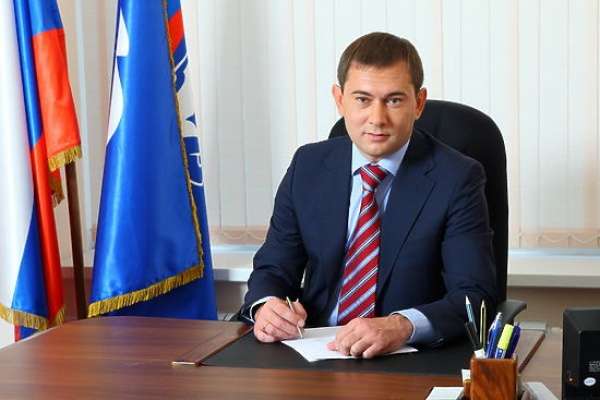 Владимир Нетесов: «Наша партия задает стандарты» Владимир Нетесов: «Наша партия задает стандарты»