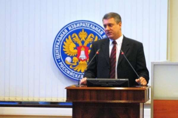 Главу воронежского избиркома избрали под присмотром члена ЦИК Главу воронежского избиркома избрали под присмотром члена ЦИК