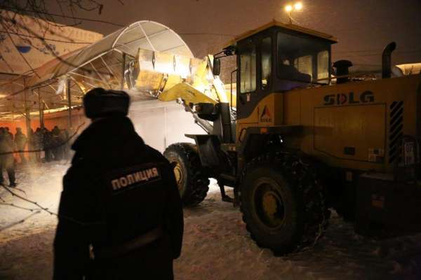 Воронежская мэрия приступила к ликвидации Остужевского рынка Воронежская мэрия приступила к ликвидации Остужевского рынка