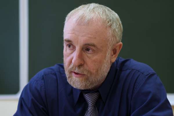 «Есть цифры, а есть жизнь!» «Есть цифры, а есть жизнь!»