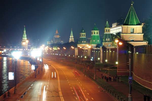 В Воронеже с кризисом борются днем, а в Москве – ночью В Воронеже с кризисом борются днем, а в Москве – ночью