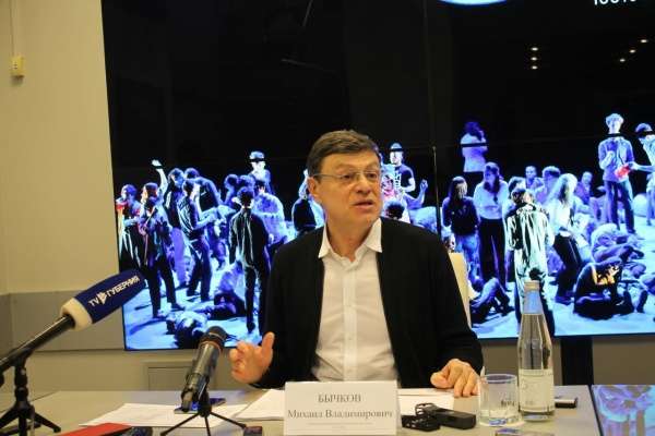 Михаил Бычков опроверг слухи о проверке Воронежского Камерного театра областной КСП Михаил Бычков опроверг слухи о проверке Воронежского Камерного театра областной КСП