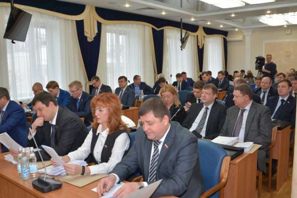 Воронежские единороссы нарушили партийный устав Воронежские единороссы нарушили партийный устав