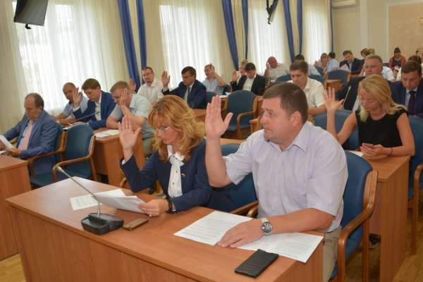 Почетных воронежцев избрали единогласно Почетных воронежцев избрали единогласно