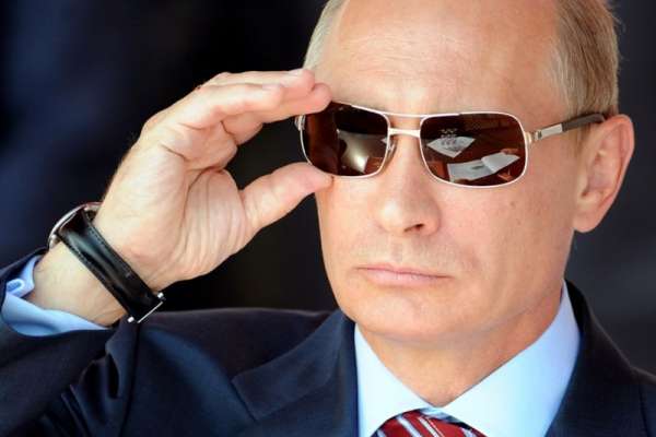 Владимир Путин попросил Дмитрия Пескова «дать порулить» Владимир Путин попросил Дмитрия Пескова «дать порулить»
