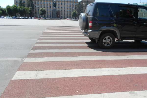 Разметка воронежских дорог обойдется более чем в 100 млн рублей Разметка воронежских дорог обойдется более чем в 100 млн рублей
