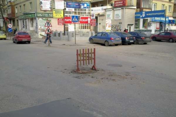 В Воронеже ремонт дорог начнется раньше обычного В Воронеже ремонт дорог начнется раньше обычного