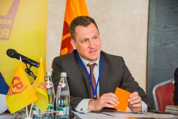 Воронежские справороссы избрали Артема Рымаря своим председателем единогласно Воронежские справороссы избрали Артема Рымаря своим председателем единогласно