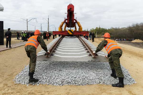 Под Воронежем железную дорогу строят без разрешения и проекта Под Воронежем железную дорогу строят без разрешения и проекта