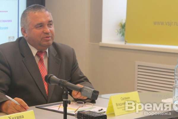 Воронежцы встретили Владимира Селянина овацией Воронежцы встретили Владимира Селянина овацией