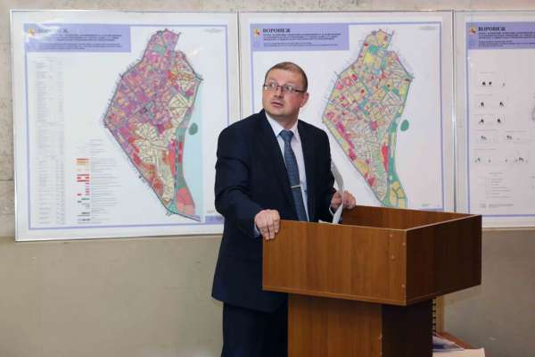 Воронежский губернатор решил наконец отказаться от советов Антона Шевелева Воронежский губернатор решил наконец отказаться от советов Антона Шевелева