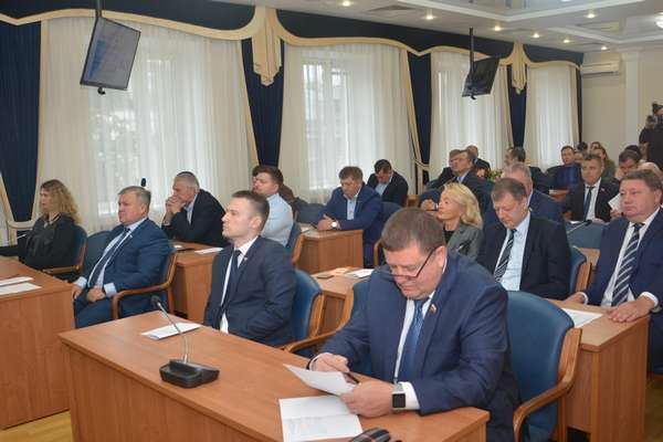 Депутаты воронежской гордумы вернулись к проблеме развития образовательно-оздоровительной платформы на базе лагерей отдыха Депутаты воронежской гордумы вернулись к проблеме развития образовательно-оздоровительной платформы на базе лагерей отдыха