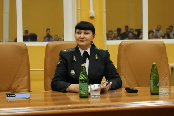 Глава воронежских судебных приставов ушла в прокуратуру Глава воронежских судебных приставов ушла в прокуратуру