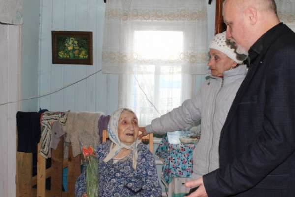 Областные власти затягивают решение жилищной проблемы воронежского ветерана Областные власти затягивают решение жилищной проблемы воронежского ветерана