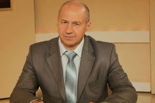 Юрий Остапенко: «Мы используем все ресурсы для качественного оказания государственных услуг воронежцам» Юрий Остапенко: «Мы используем все ресурсы для качественного оказания государственных услуг воронежцам»