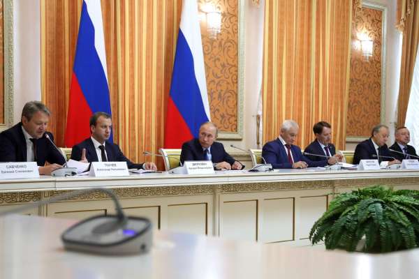 Пресс-службе воронежского губернатора «прилетело» от федерального ресурса Пресс-службе воронежского губернатора «прилетело» от федерального ресурса