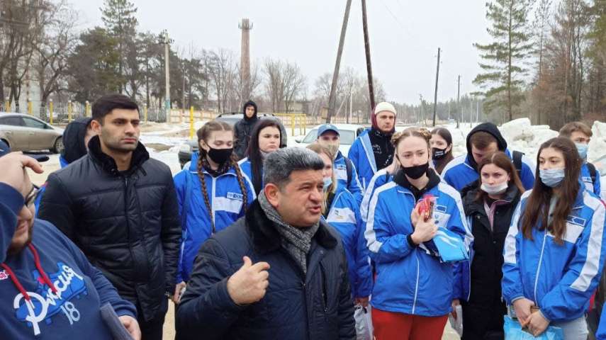 Коммуникационная группа «Абирег» помогла сиротам из Донбасса предметами первой необходимости