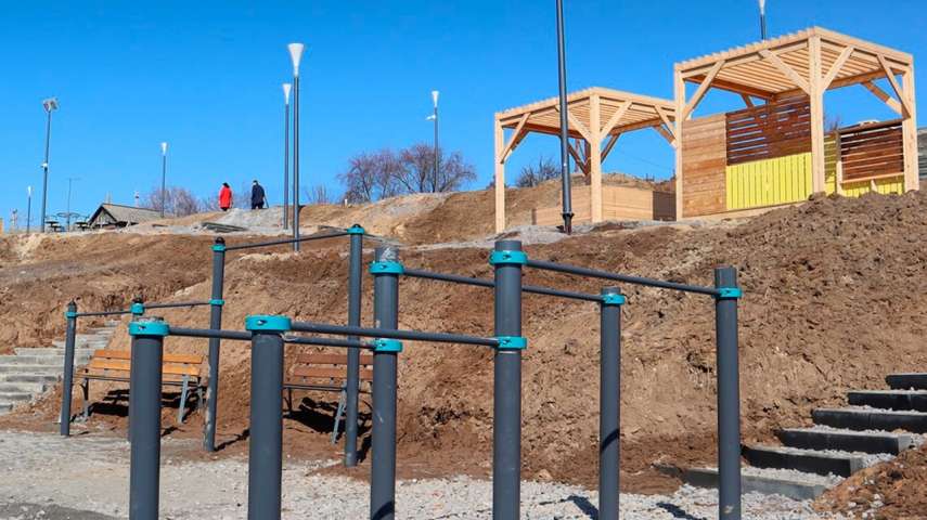 В Новохоперске под Воронежем продолжается строительство парка «Крымская горка»