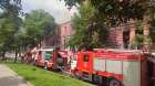 В Воронеже ликвидируют пожар на хлебзаводе в центре города