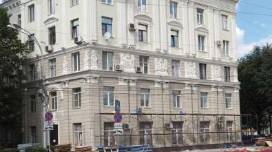 В Воронеже восстанавливают архитектурный декор при капремонте