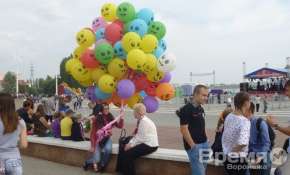 В День города тысячи воронежцев бродили по улицам в поисках праздника