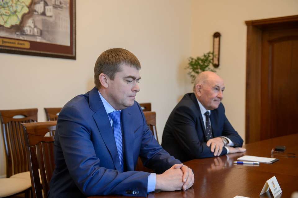 Воронежский губернатор дал напутствие преемнику Виктора Шевцова в Лискинском районе