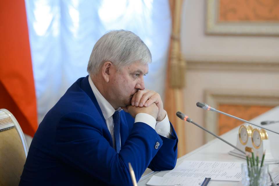 В Воронеже активисту не удалось оспорить коронавирусные указы губернатора
