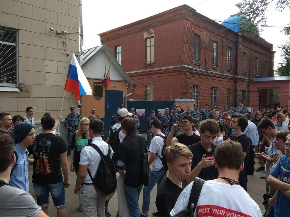Митинг сторонников Навального в Воронеже закончился задержаниями
