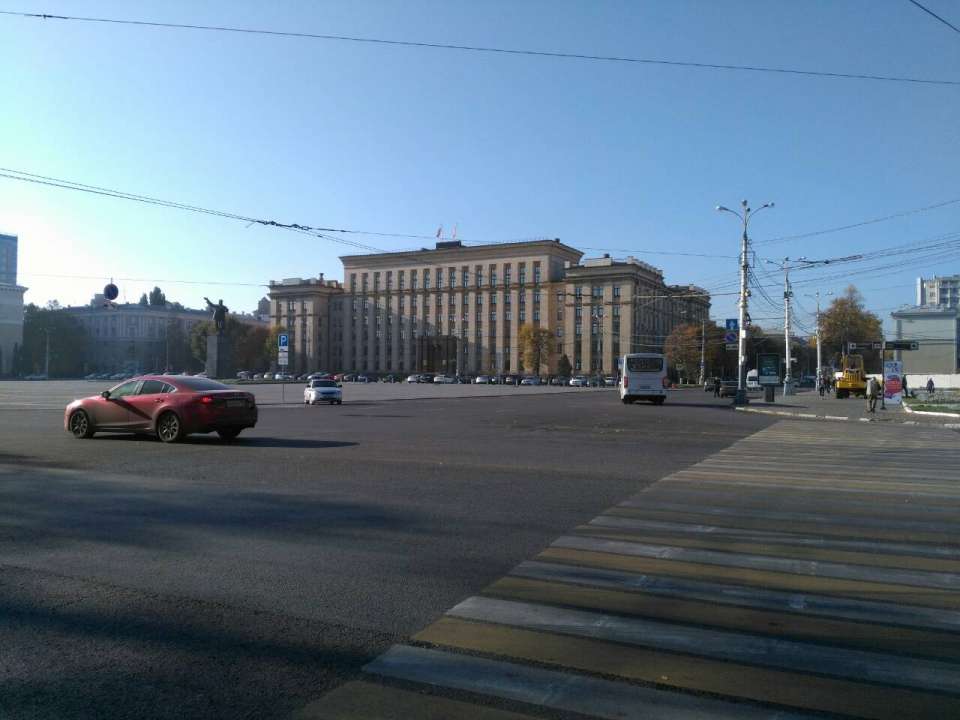 На годовую охрану здания воронежского правительства из бюджета готовы потратить 18,5 млн рублей