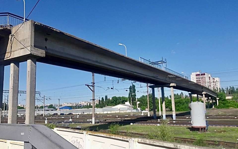 Главгосэкспертиза России дала добро на реконструкцию пешеходного моста у станции Придача в Воронеже