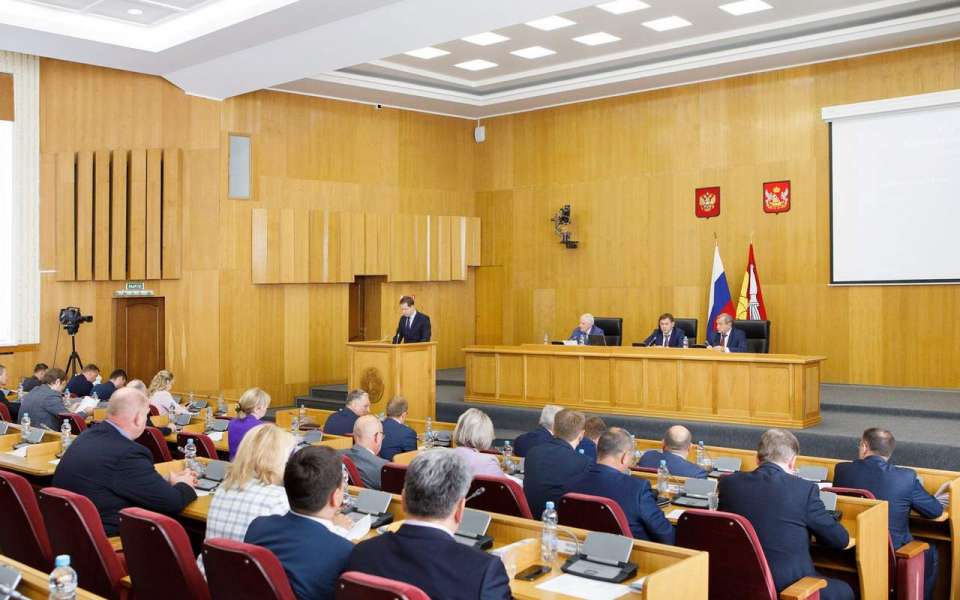 Депутаты Воронежской областной думы приняли изменения структуры облправительства в первом чтении