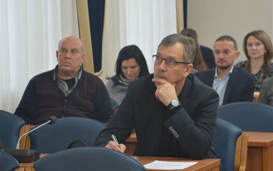 Воронежские депутаты обсудили вопросы ремонта «Шинника» и наземного перехода у автовокзала