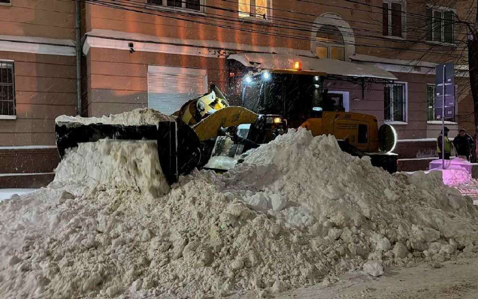 Высота сугробов в Воронеже достигла 50 сантиметров